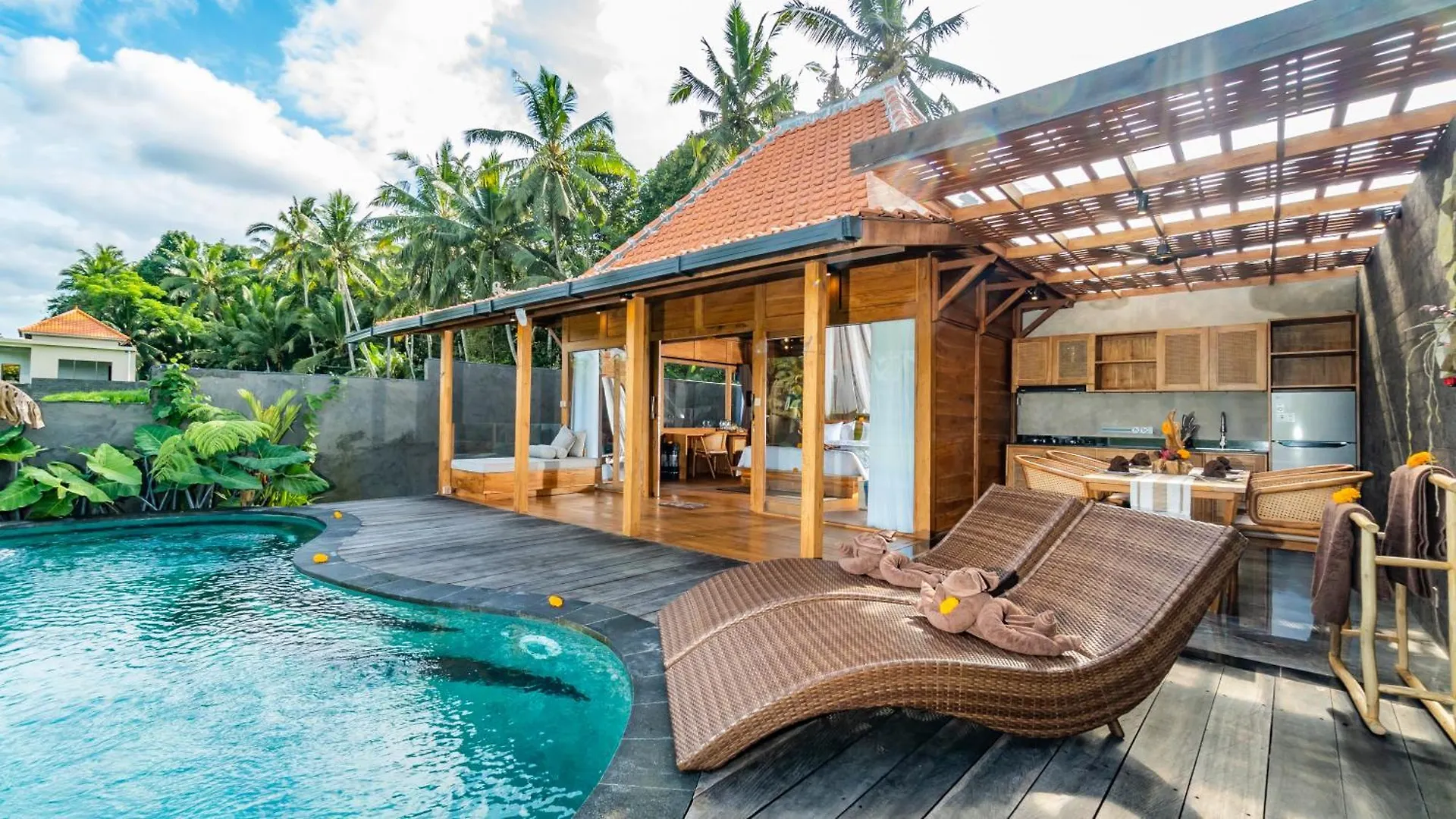 Aix Di Sawah Ubud Vila